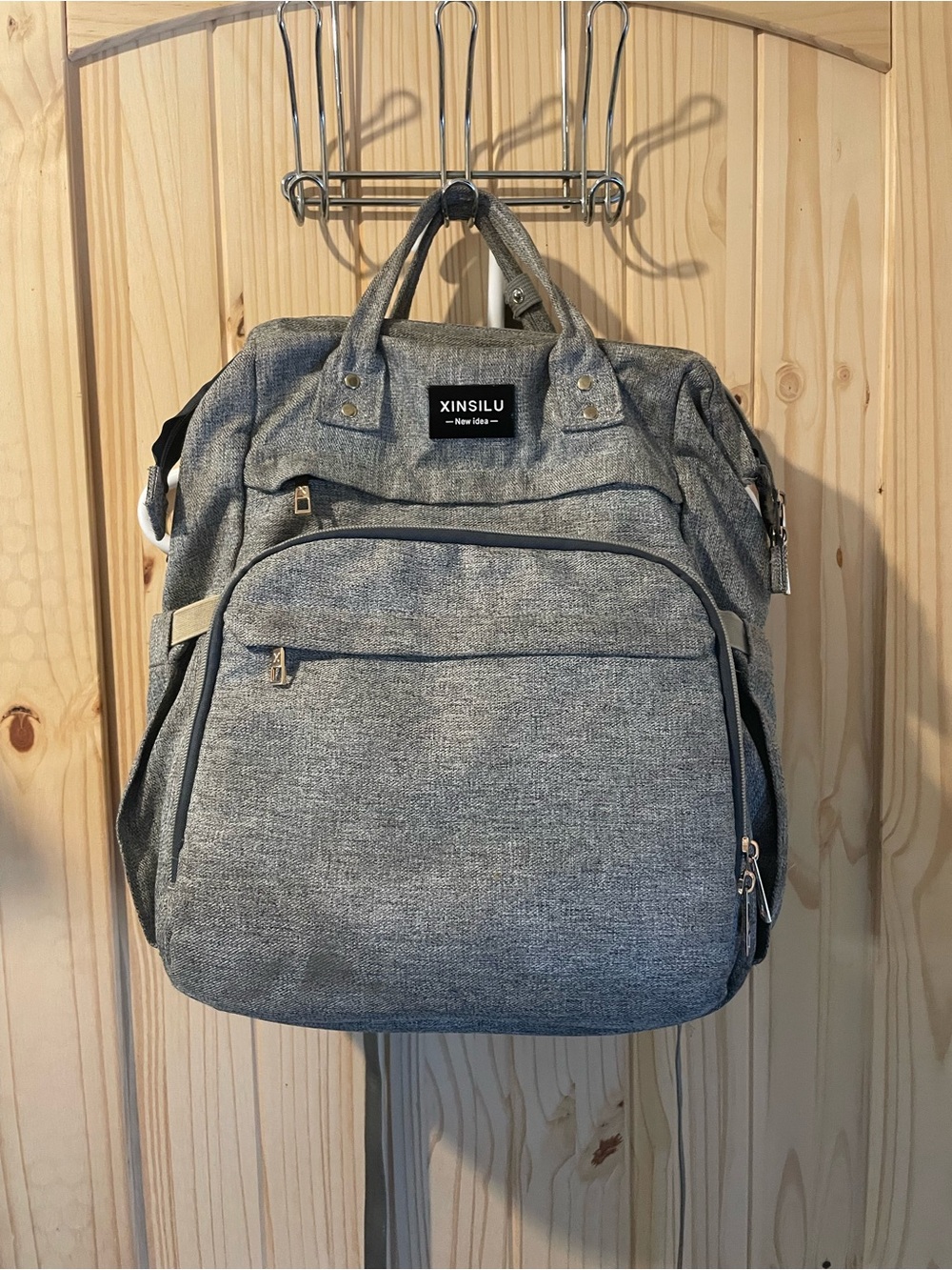 Xinsilu Men's Light Gray Everyday Backpack